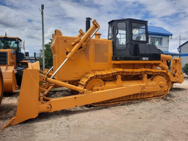 Бульдозер Shantui SD32