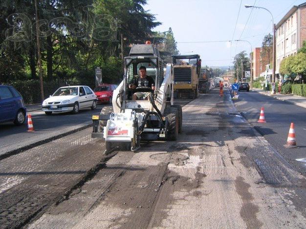 Аренда мини погрузчика Bobcat с фрезой S650 цена в спб