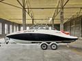 Катер BRP Sea-Doo Challenger 230 Wake с прицепом
