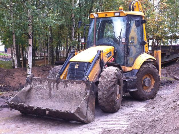 Аренда экскаватора-погрузчика JCB 3CX super от собственника в СПб