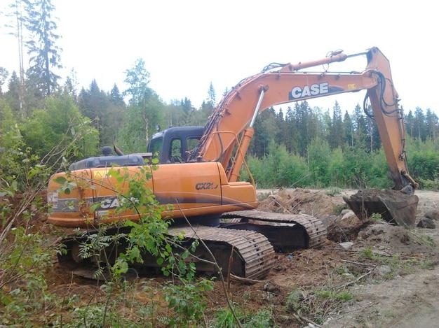 Сдам  в аренду экскаватор болотник
