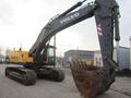 Экскаватор гусеничный Volvo EC 220 BLC в аренду