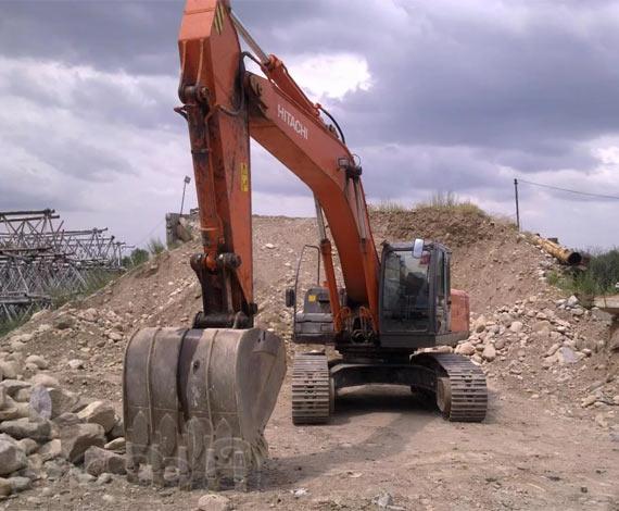 Аренда строительной техники гусеничный экскаватор Hitachi ZX 330