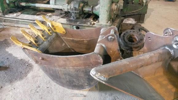 Ковш траншейный Hitachi ZX180(W) 0,4 куб. метров (600 мм)