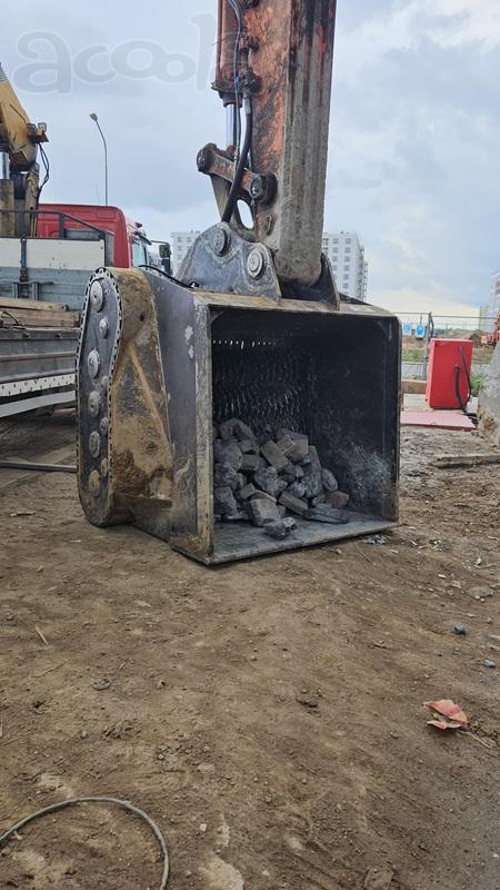 Просеивающий ковш на Hitachi-450