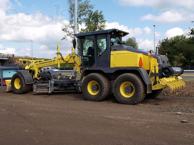 Аренда автогрейдера BOMAG BG 160
