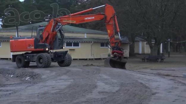 Аренда колёсного экскаватора Hitachi ZX 160W, Услуги колёсного экскаватора