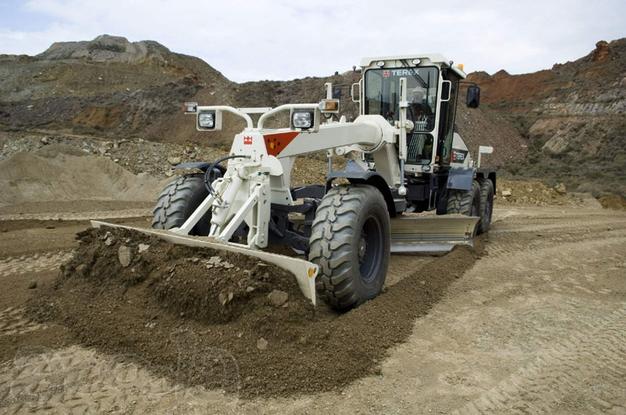 Аренда автогрейдера TEREX TG150