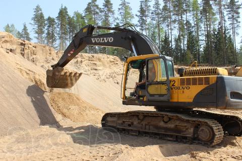 Аренда гусеничного экскаватора VOLVO EC 290 BLC