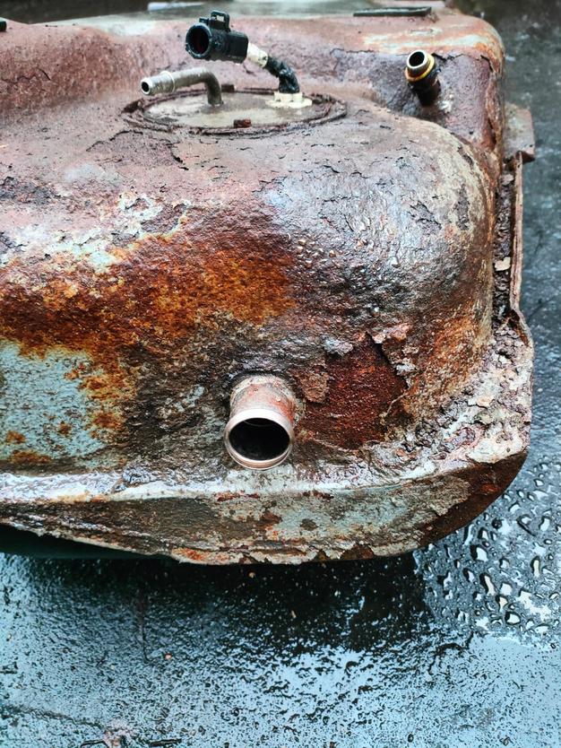 Ремонт бензобаков Ford всех марок. В Красносельском районе Санкт-Петербурга