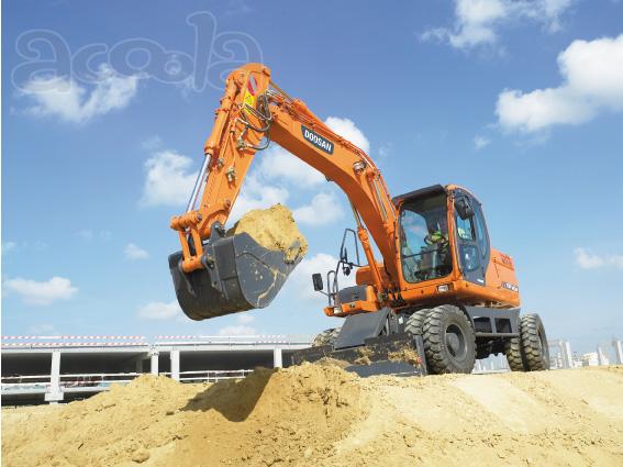 СВОБОДЕН Колёсный полноповоротный экскаватор Doosan 210