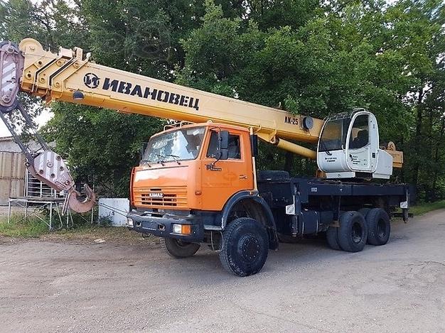 Кран 32 тонны в аренду по СПб