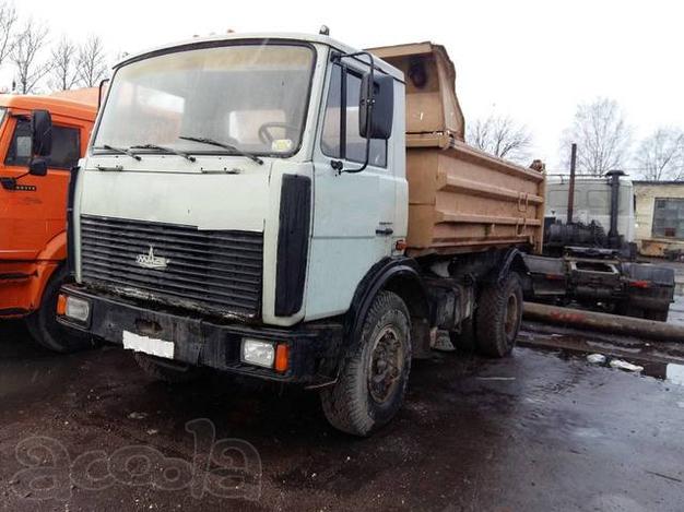 Самосвал МАЗ 5551