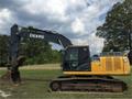 Экскаватор гусеничный John Deere 210LC