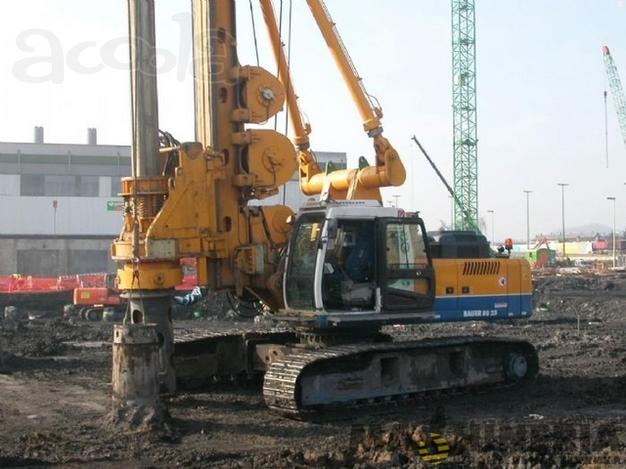 Сваебойная установка (буровая) Bauer BG-25°C