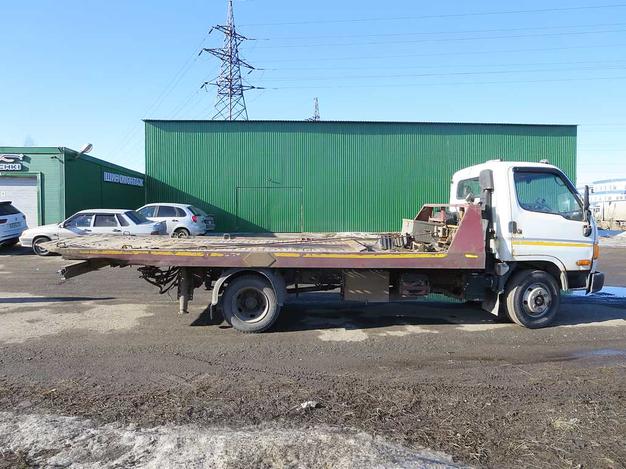 Эвакуатор Hyundai 78, 2013 г, лебедка 5,5 т
