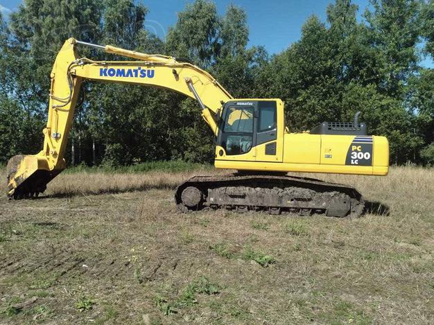 Гусеничный экскаватор Komatsu 300, 2021 г, 1150 м/ч, гарантия