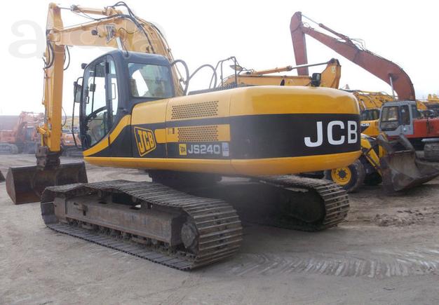 Аренда гусеничного экскаватора JCB JS 240LC