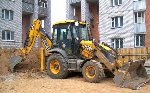 Услуги экскаватора-погрузчика JCB 3сх и самосвалов в Выборге