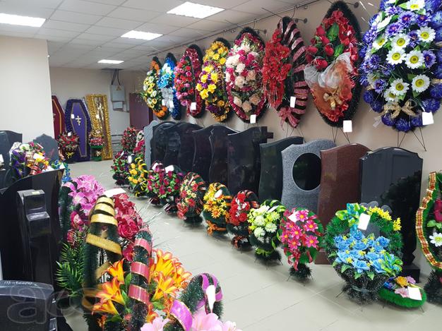 ООО "Оникс": магазины ритуальных услуг в Гатчинском районе. Памятники, ограды, художественная ковка