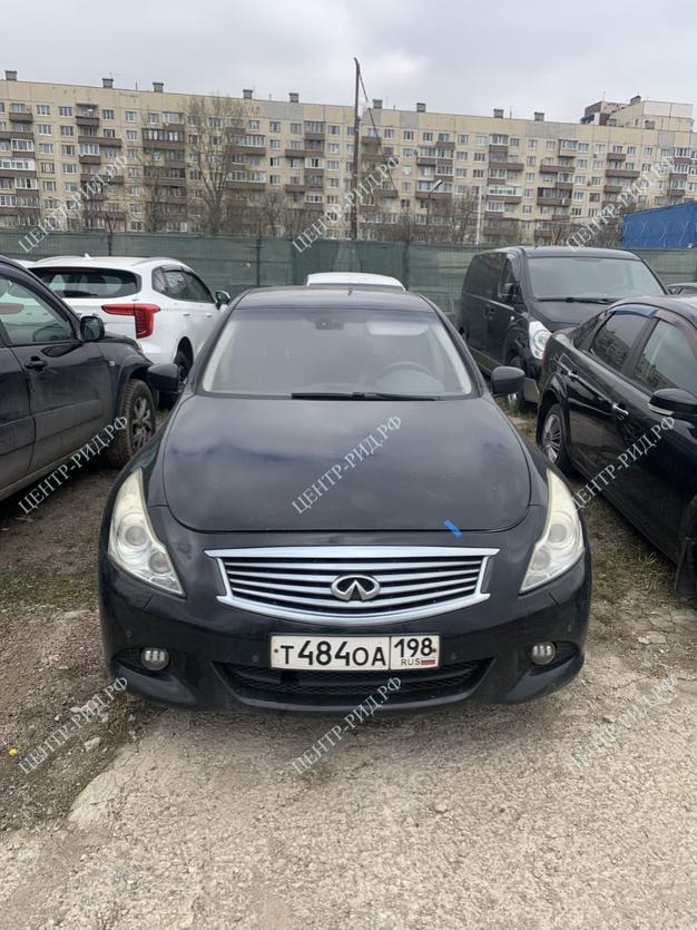 Автомобиль Infiniti G25, 2012