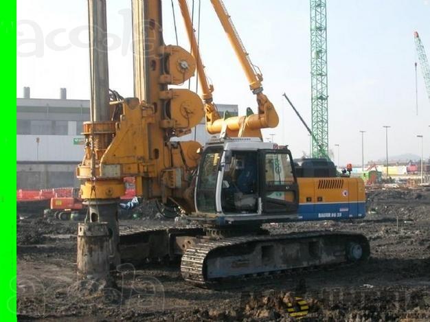Сваебойная установка (буровая) Bauer BG-25°C