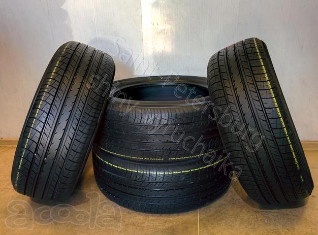Шины 215 55 R17 летние 4шт