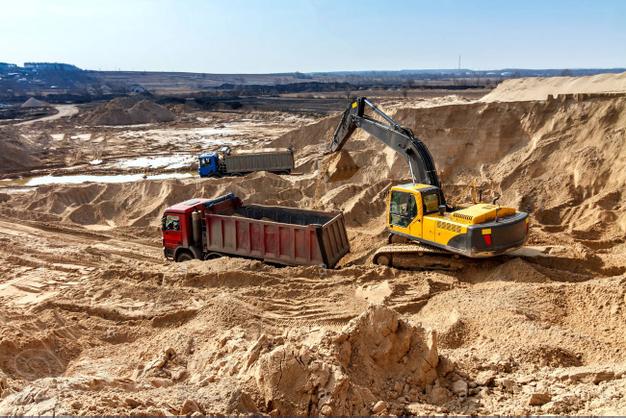 Перевозка песка 65 км.