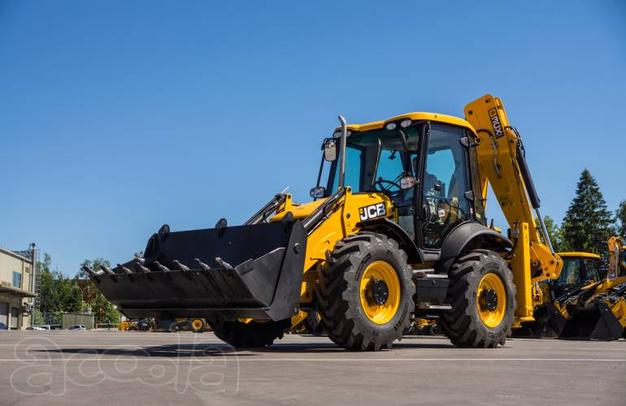 Экскаватор-погрузчик JCB 3CX