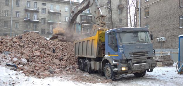 Вывоз грунта со своим отвалом