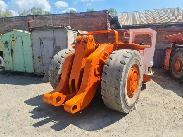 Куплю ковш на TORO 400