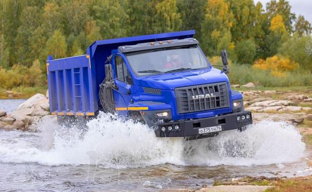 Требуются самосвалы вездеходы 6х6 до 2025 года КРУГЛОСУТОЧНО