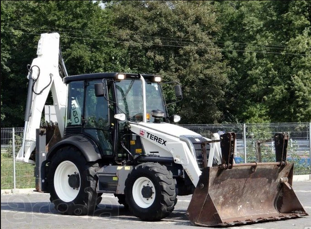 Экскаватор-погрузчик TEREX